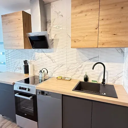 Jaracza 2 By Dreamap לודז'